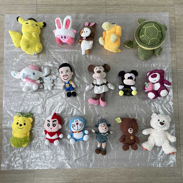 Használt mini kitömött állatok játékok